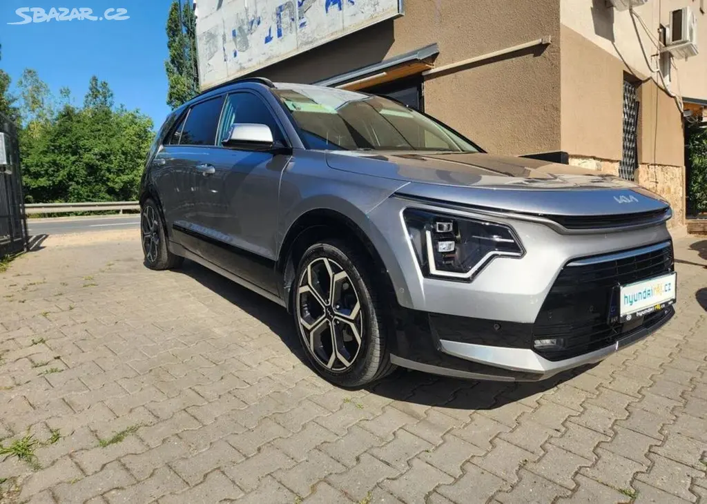 Kia Niro 1.6-HYBRID-V ZÁRUCE-NAVI-KŮŽE - fotka 3