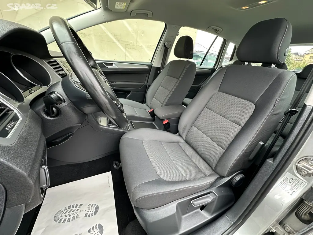 Volkswagen Golf Sportsvan 1.6 TDI, servisní kniha - fotka 5