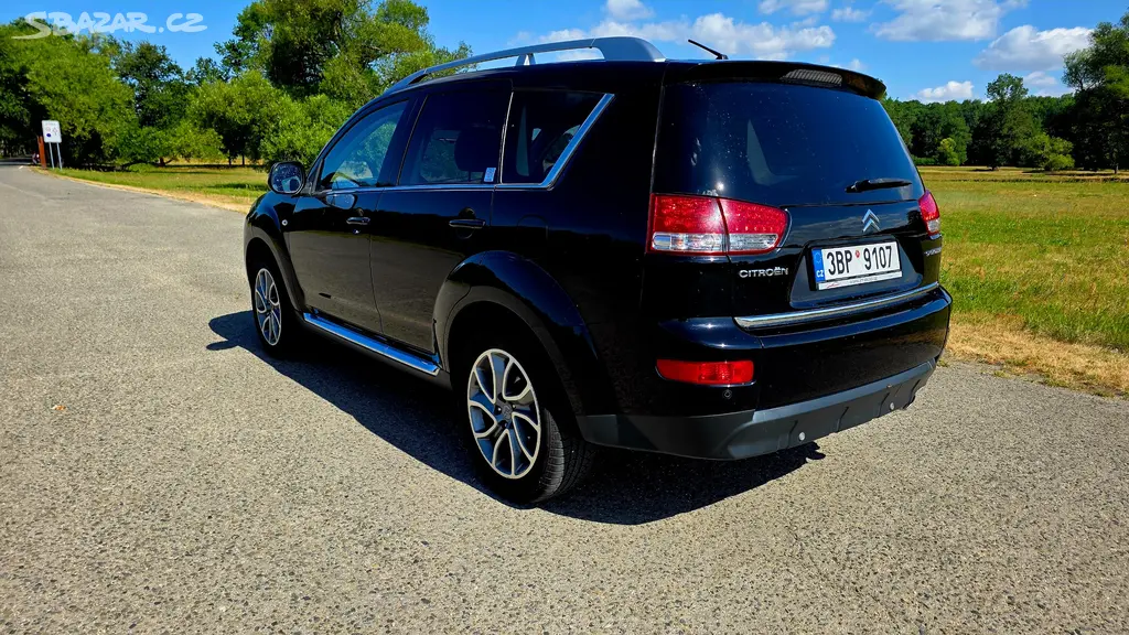 Citroen C-Crosser 2.4 benzin automat, 4x4 - fotka 5