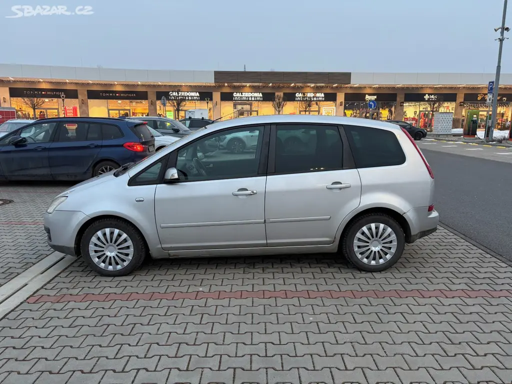 Ford C-Max 1.6 TDCi 80kw - fotka 6