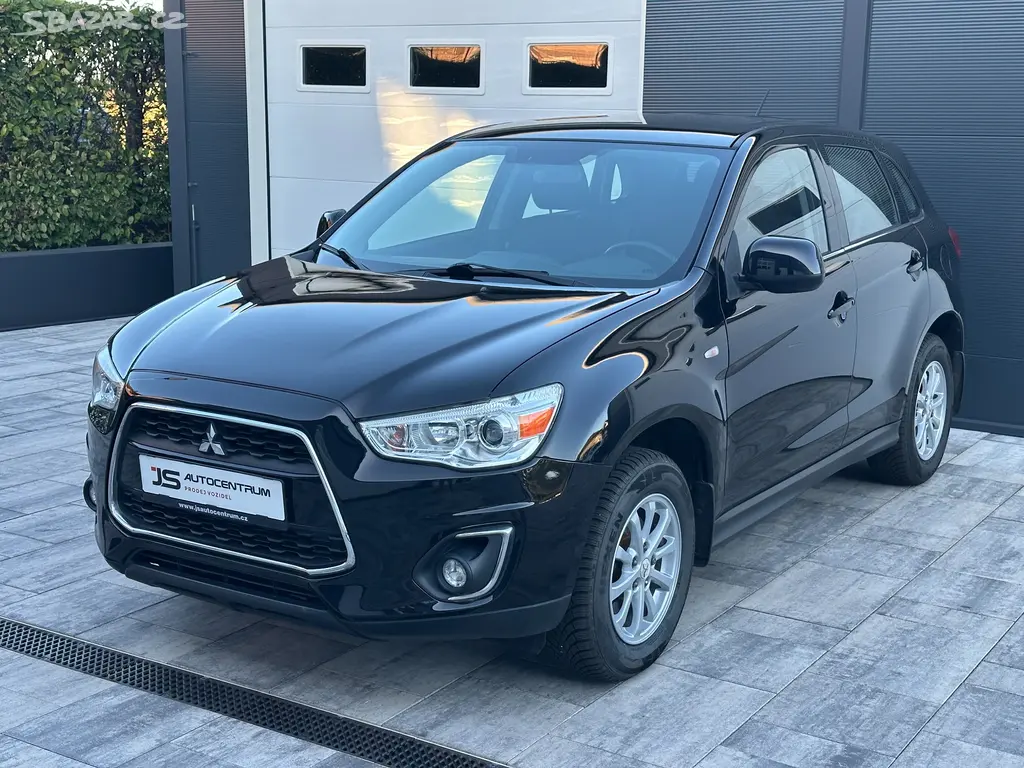 Mitsubishi ASX 1.6i 117PS Invite
