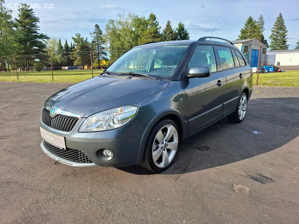 Škoda Fabia II kombi SCOUT 1.2TSi 77kW,aut.klima