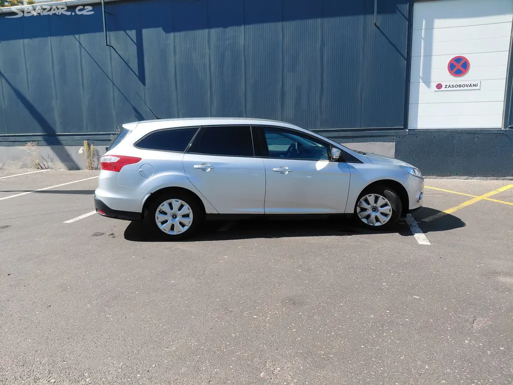 Ford Focus mk3 1.6 s výkonem 92 kW - fotka 6