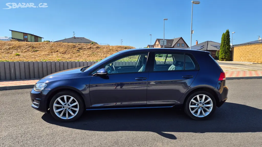Golf 1,4 tsi 92kw Highline 2016 servis VW - fotka 2