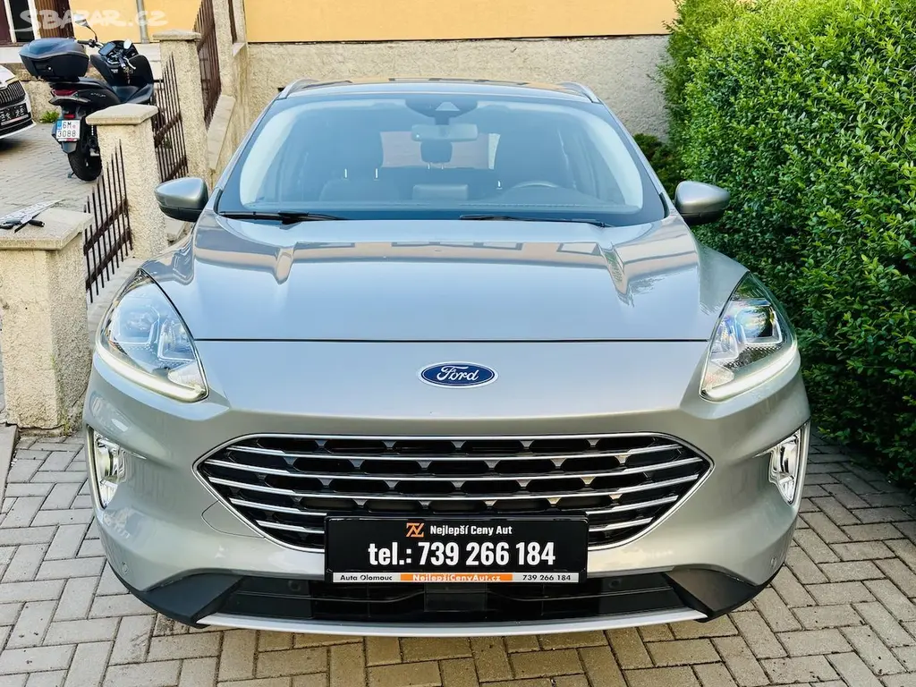 Ford Kuga, 1,5EB 110kW TITANIUM TAŽNÉ ČR - fotka 2