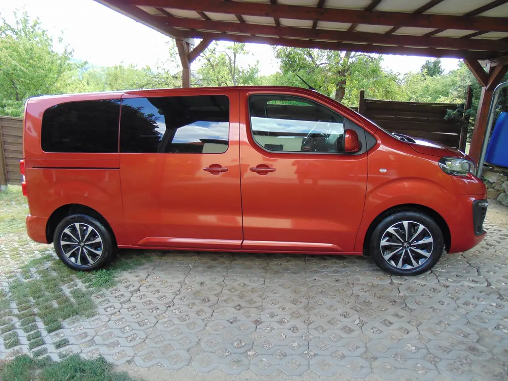 Peugeot Traveller 2.0HDi 8míst 1.maj.ČR, nová STK - fotka 3