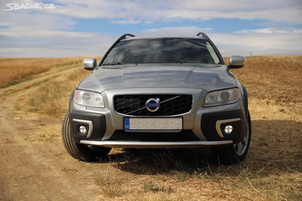 XC70 2,4 D5 P3 4x4 - fotka 4