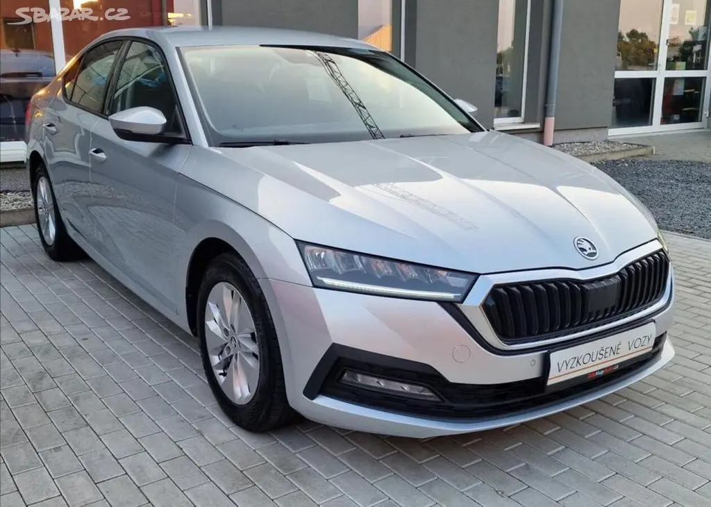 Škoda Octavia, 2.0TDI DSG Ambition,ČR,1.Maj.2