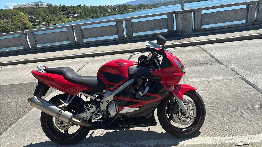 Náhled: Honda cbr 600f
