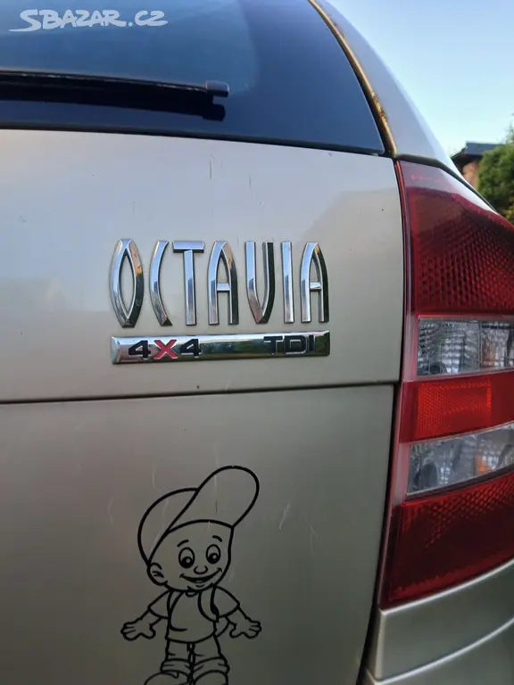 Škoda Octavia combi - fotka 3