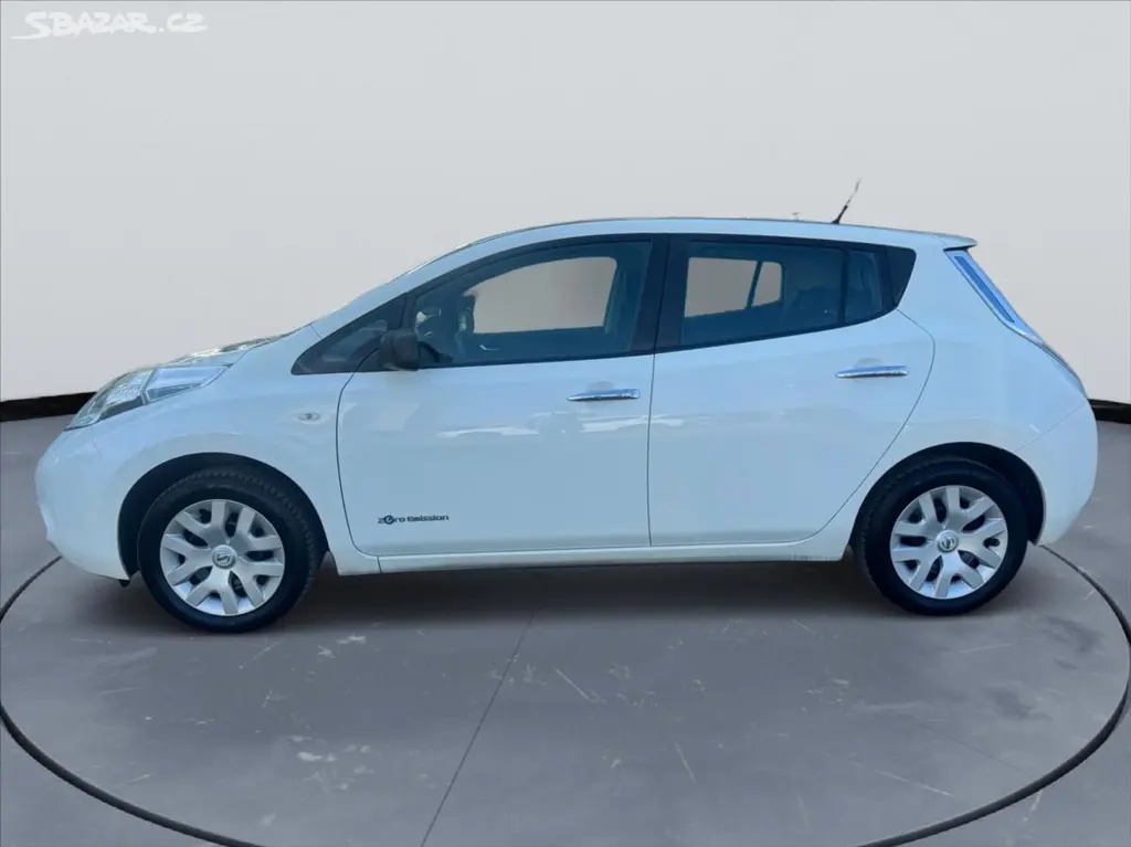 Nissan LEAF, 1.Maj,SoH 94% - fotka 5