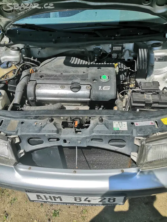 Škoda Octavia 1.6 - fotka 2