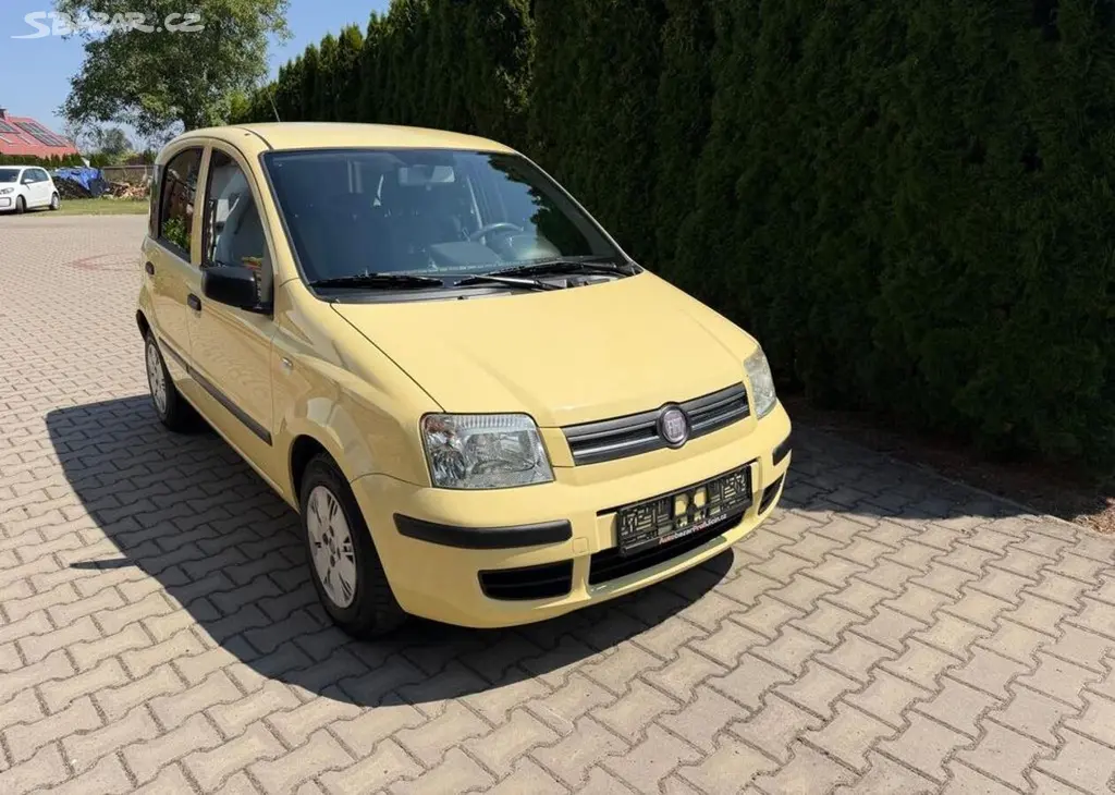 Fiat Panda 1,2i / 44kw , 1 Majitel benzín manuální - fotka 3