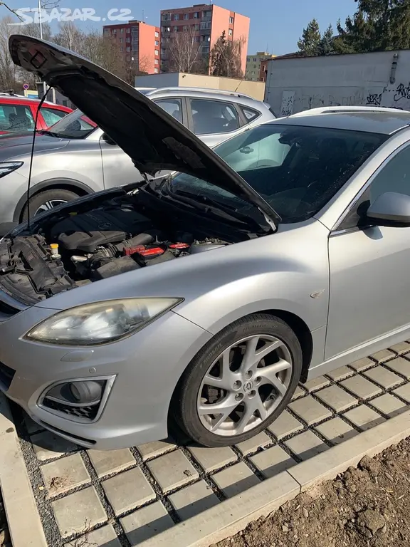 Mazda 6 2.2 CRDT Combi - fotka 6