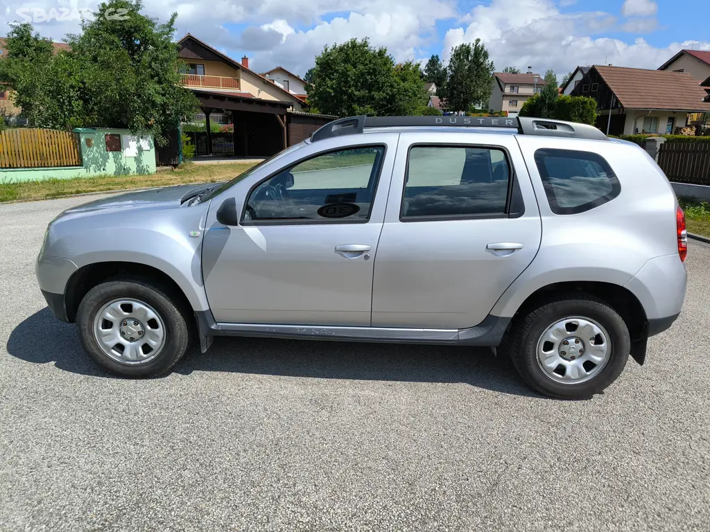 DACIA DUSTER 1.6 16V 77kw 4X4, r.v. 2015, 101000KM - fotka 3