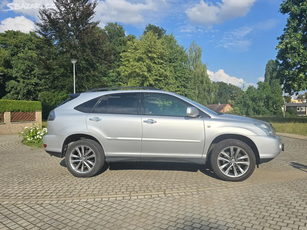 Značka a model: Lexus RX 400h, r.v. 2009 - fotka 3