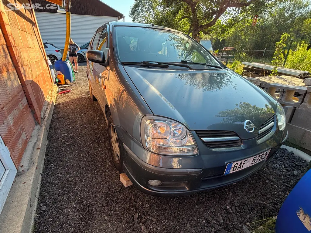 Nissan Almera Tino 1.8 85kW benzin