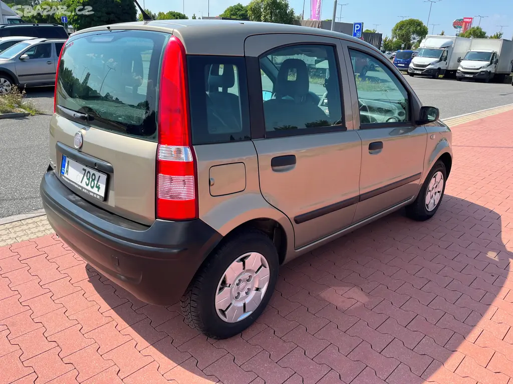 Fiat Panda 1.1 Active 125 180 km - fotka 3