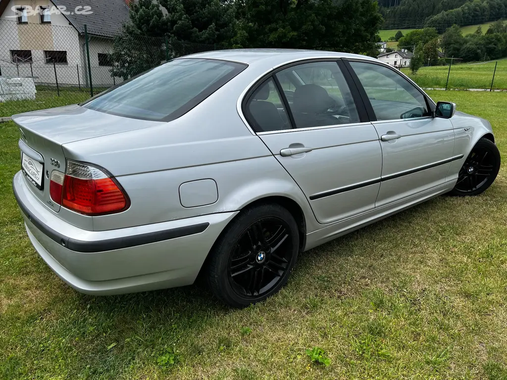 BMW Řada 3 330i M-PAKET KŮŽE ALU SERVISKA ! - fotka 5
