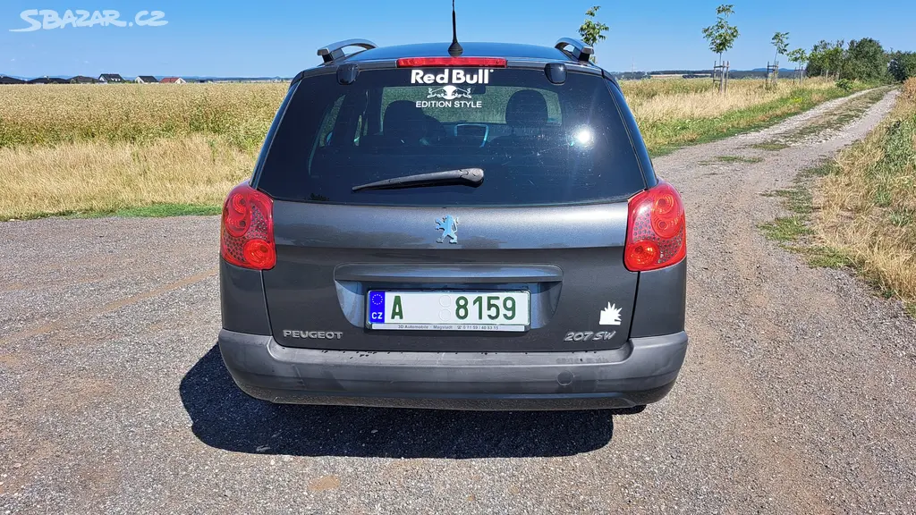 peugeot 207 sw 1,4i 2008 - fotka 6