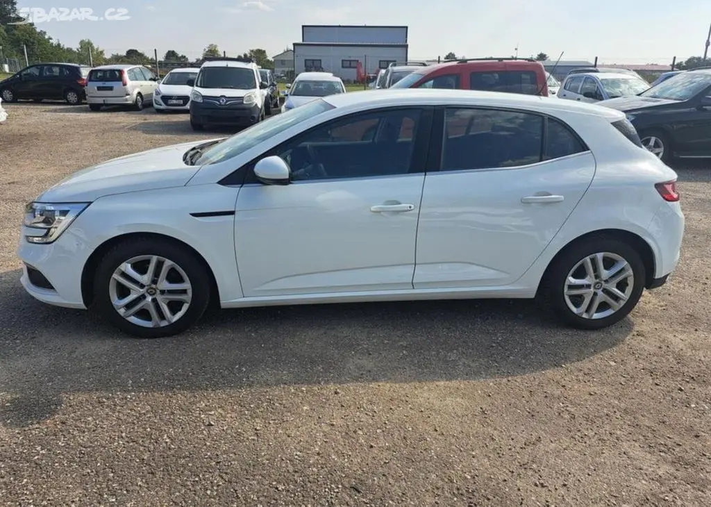 Renault Mégane 1,5 dCi nafta manuální1 - fotka 5