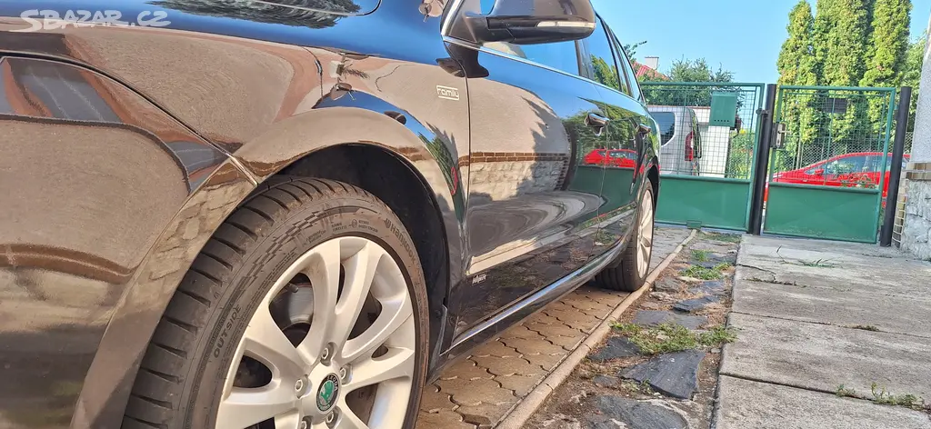 Škoda Superb - fotka 4