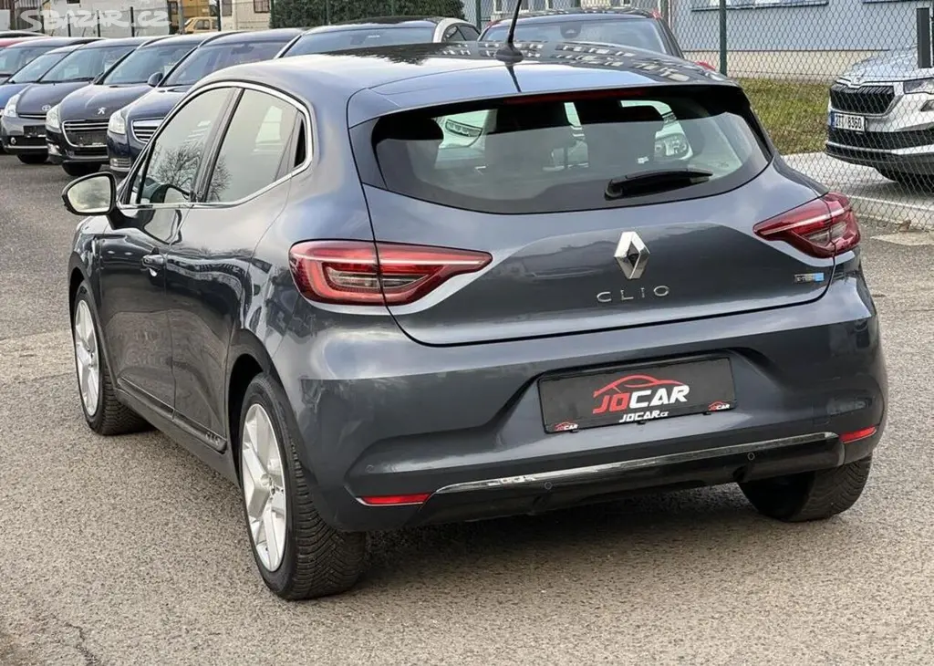 Renault Clio 1.6i E-TECH HYBRID AUTOMAT - fotka 4