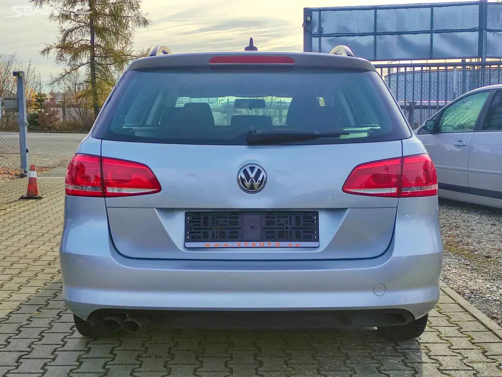 VW PASSAT B7 2.0 TDi103KW,VARIANT,6-KV.10xAIRB,USB - fotka 5