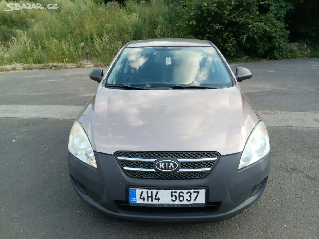 Náhled: KIA Ceed 1,4 CVVT / 80 kW, 2009, 165000 km