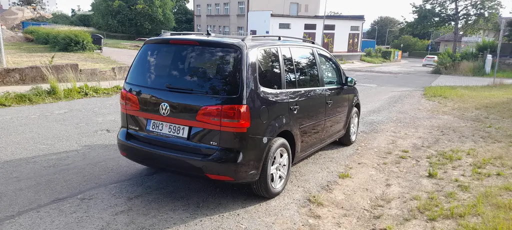 VW Touran - fotka 4