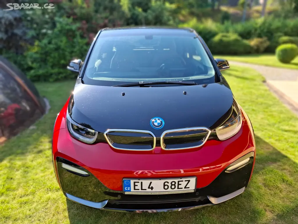 BMW i3s 135kw Panorama - fotka 2
