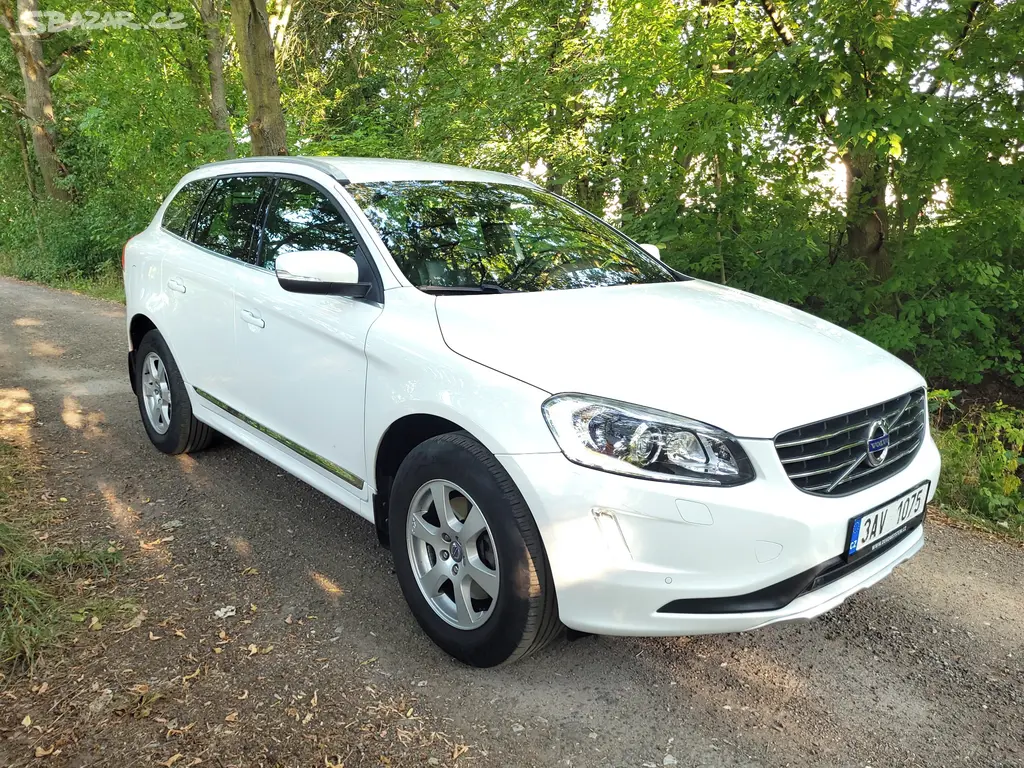 Volvo XC60 rok 2013, 2,4 AWD 158 kW, původ ČR