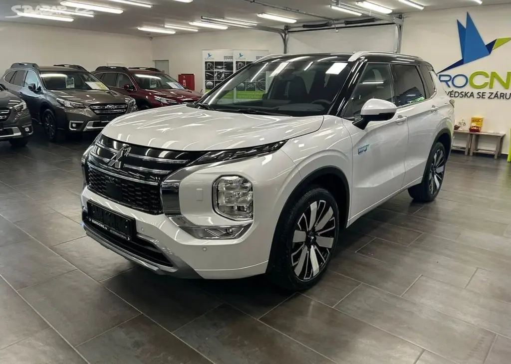 Mitsubishi Outlander - fotka 3