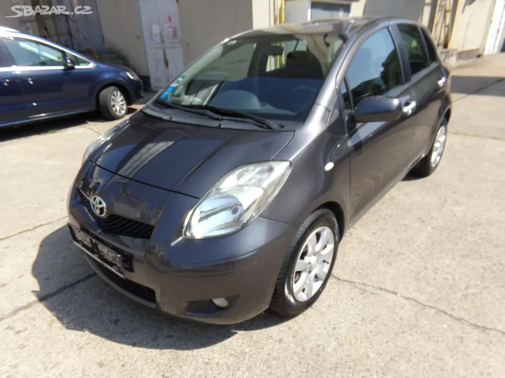 Toyota Yaris, 1.3 VVT-i LIFE