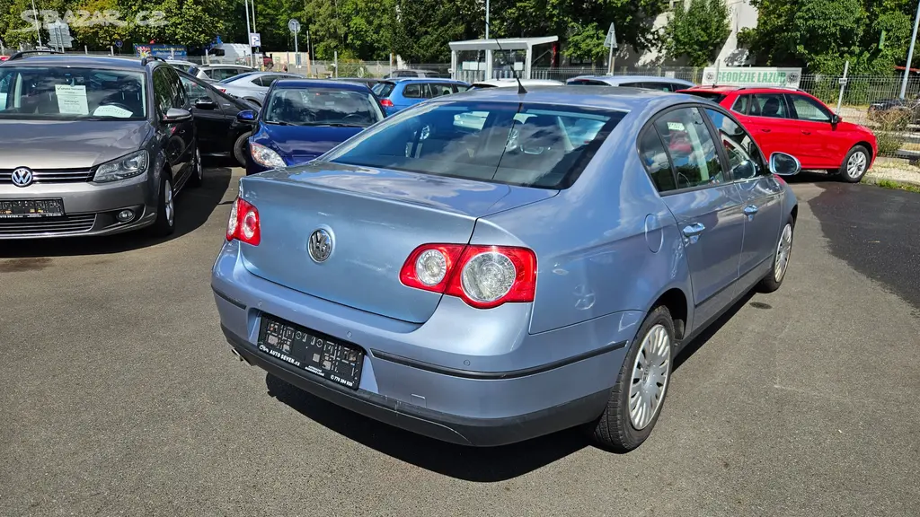 Volkswagen Passat 2,0 TDi DSG - fotka 4