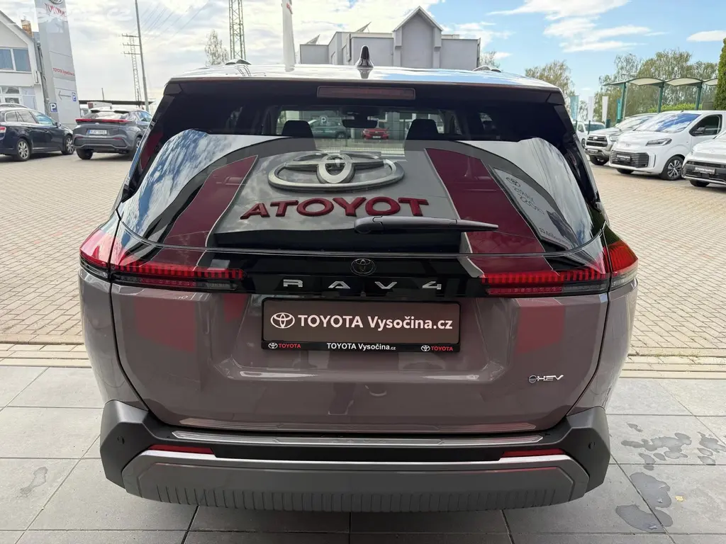 Toyota Rav4, 2.5HEV Comfort 185PS - fotka 6
