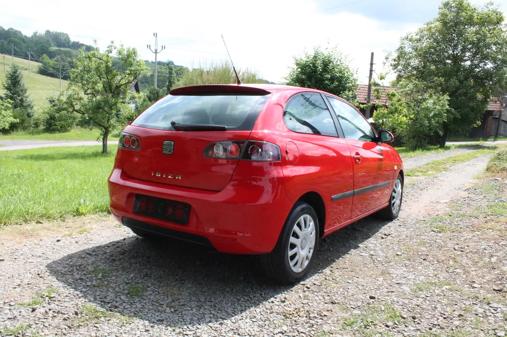 Seat Ibiza 1.2 12V,Reference,AC, Servisní kniha - fotka 3