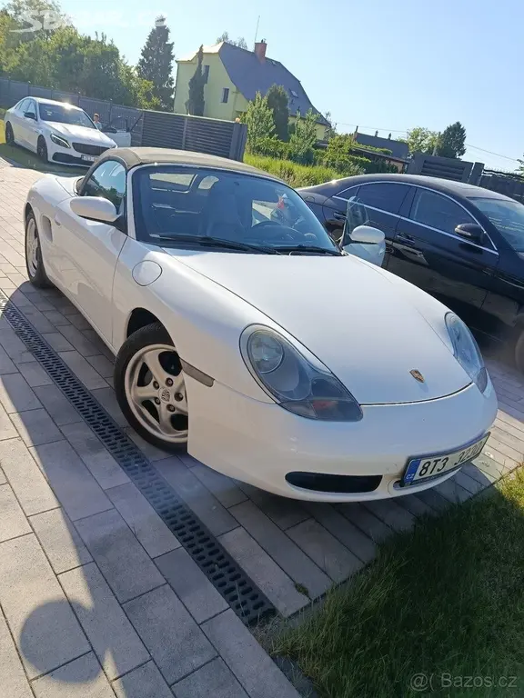 Porsche Boxster 2,5 986 150 kw