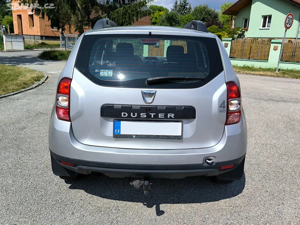 DACIA DUSTER 1.6 16V 77kw 4X4, r.v. 2015, 101000KM - fotka 5