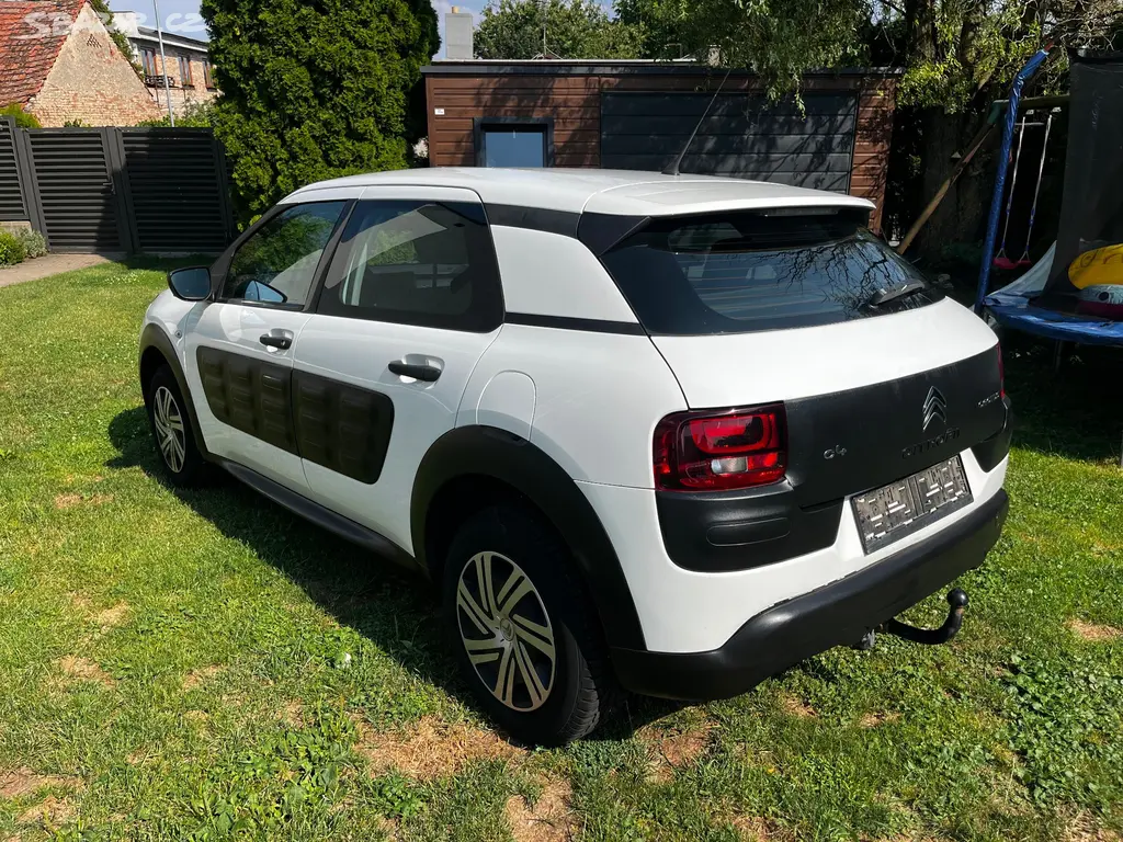 Citroen C4 Cactus 1.2i 60Kw r.v 2014 naj 138tkm - fotka 3
