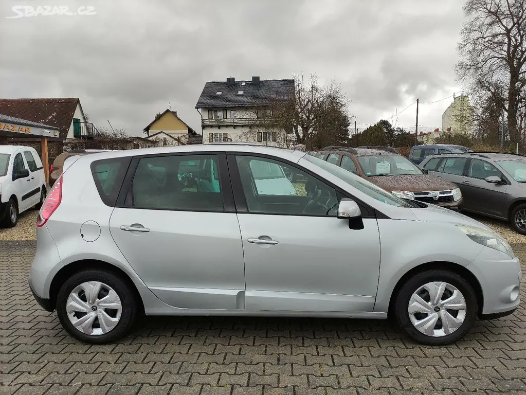 RENAULT SCÉNIC III 1.6i 16V,81KW,DYNANIQUE,KLIMA - fotka 5