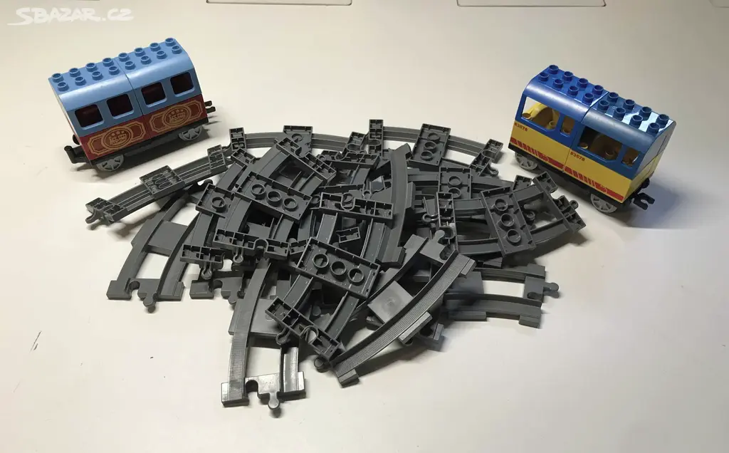 Náhled: Lego Duplo Sada kolejí s vagonky