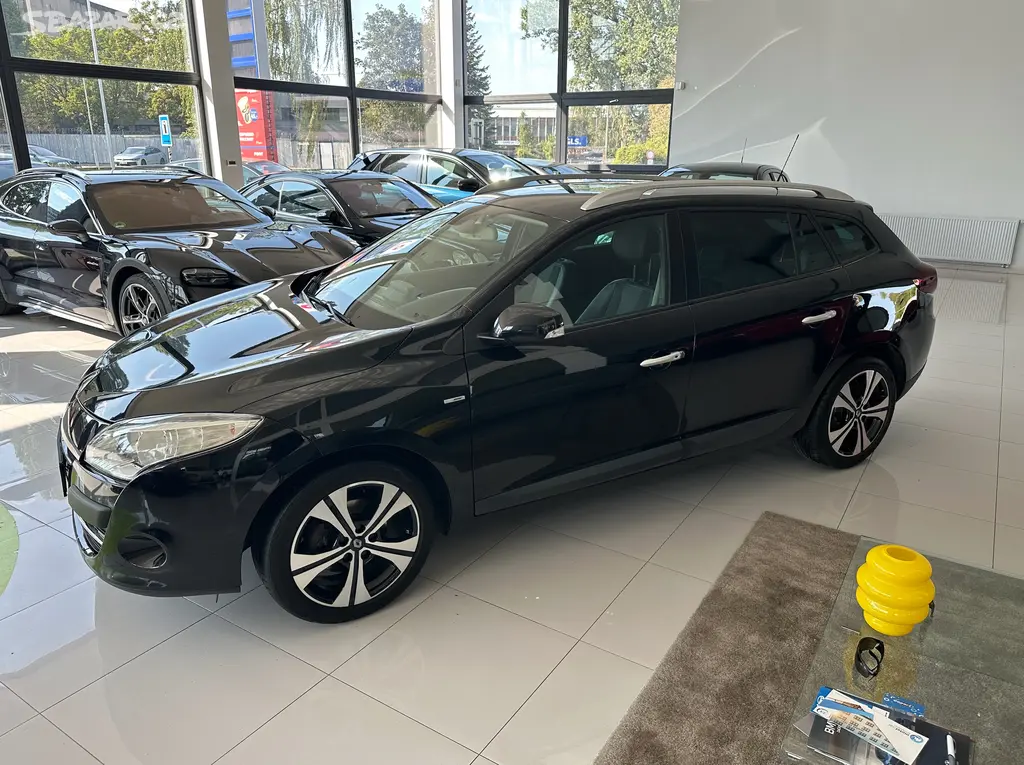 Renault Mégane, 1.5 diesel automat - fotka 6