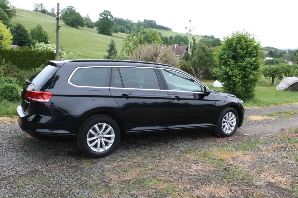 Volkswagen Passat 2.0TDi Variant-Comfortline - fotka 6