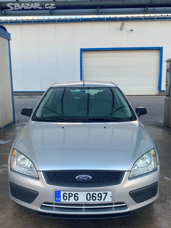 Ford Focus 1.6i (74 kW) NOVÁ STK 08/28