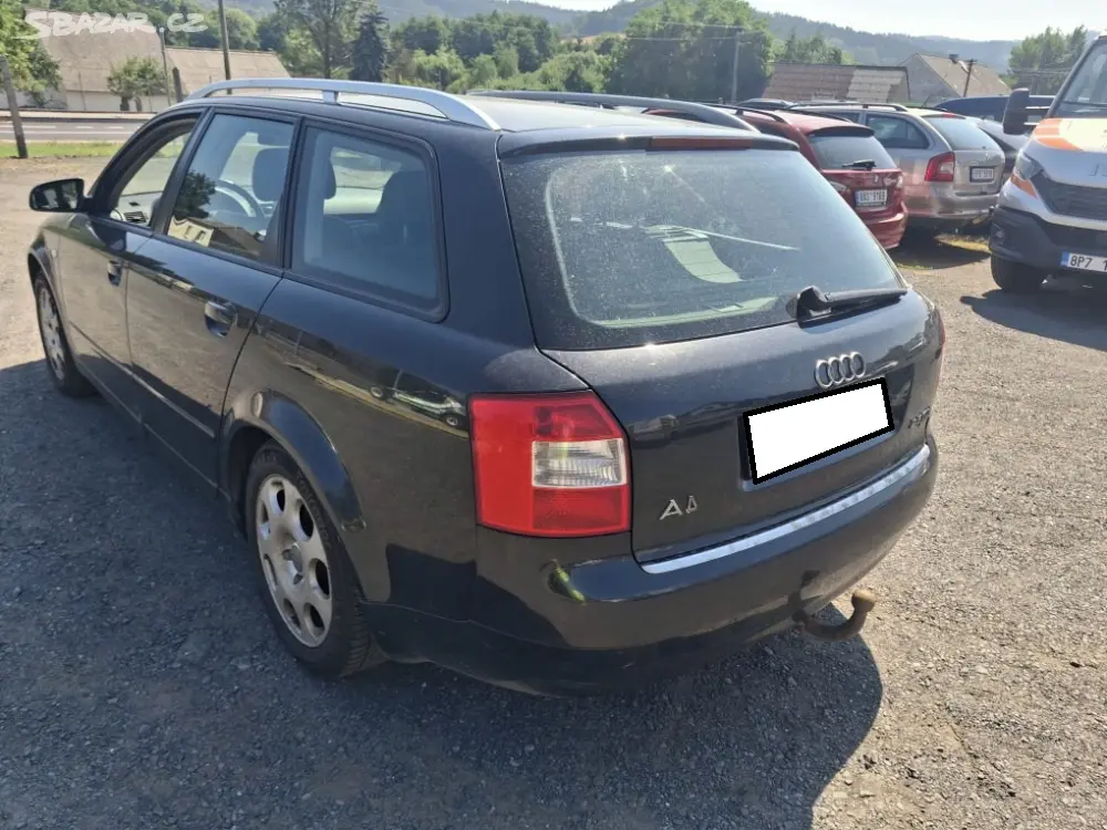 Audi A4 Avant 2,5 TDi Quattro - fotka 5