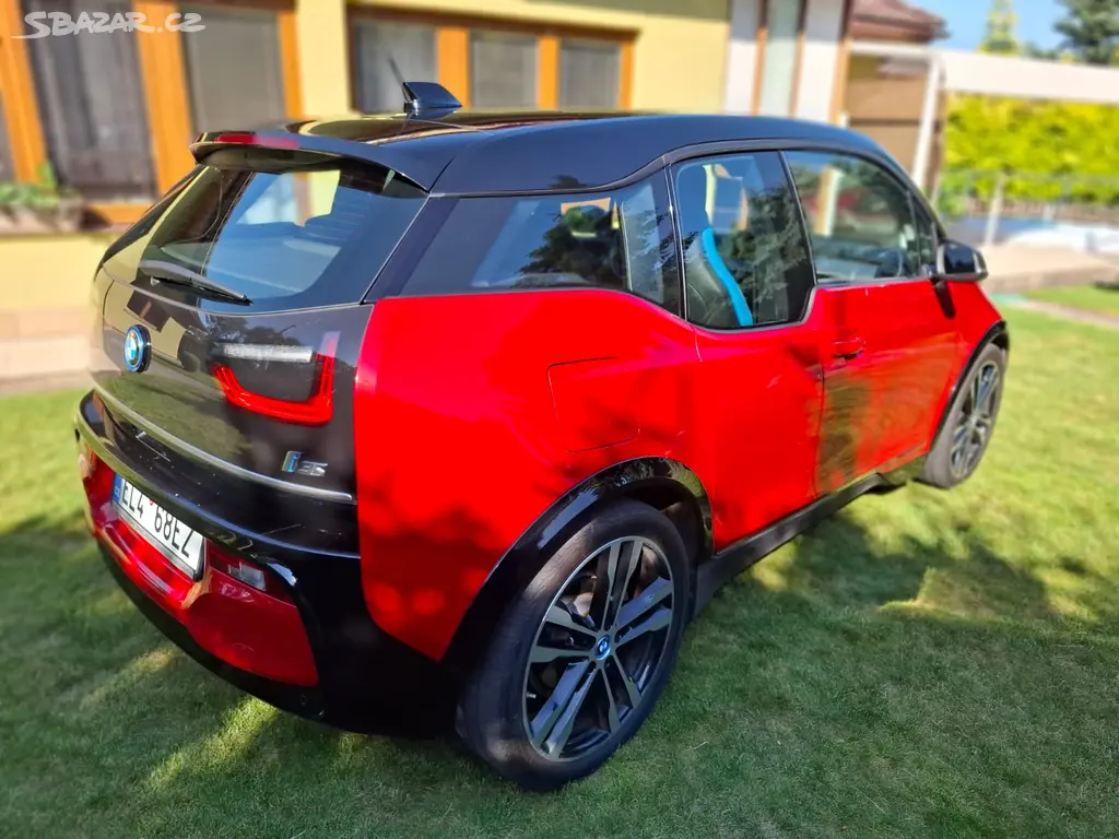 BMW i3s 135kw Panorama - fotka 5