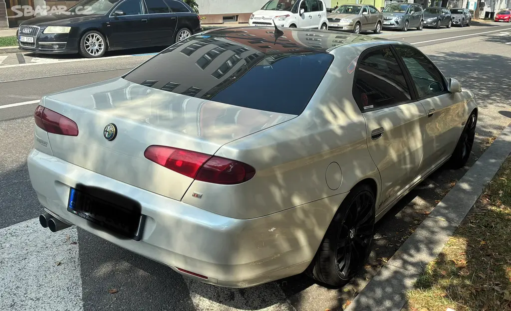 Alfa Romeo 166 - fotka 3