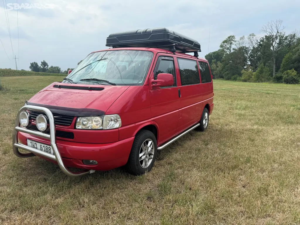 Volkswagen T4 2.5 TDI, 111 kW, 6 míst, M1