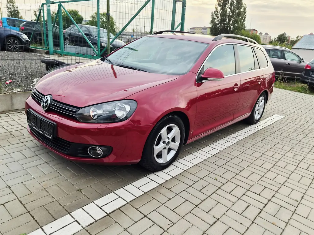 Volkswagen Golf, 1.2 TSI - TOP STAV - fotka 4